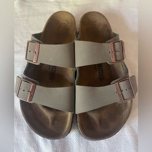 Womens Birkenstock Arizona sandals